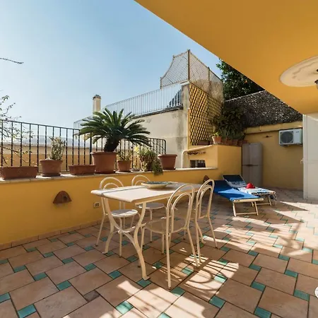 Estate4home - Namily House Hébergement de vacances