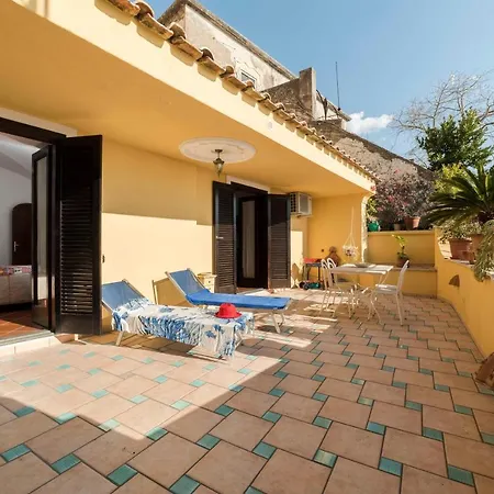בית נופש Estate4home - Namily House